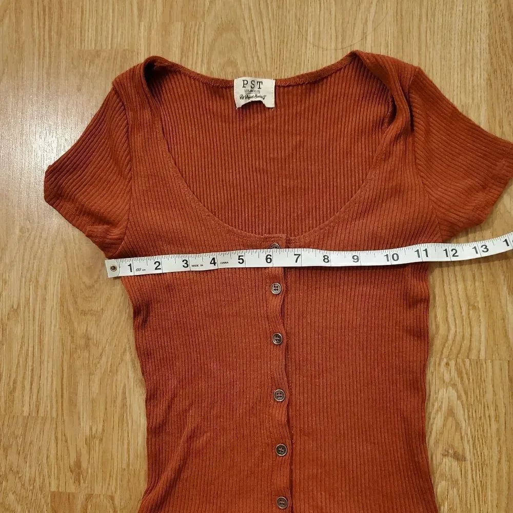 Project Social T Button Front Ribbed Tee sz Small - Picture 9 of 11